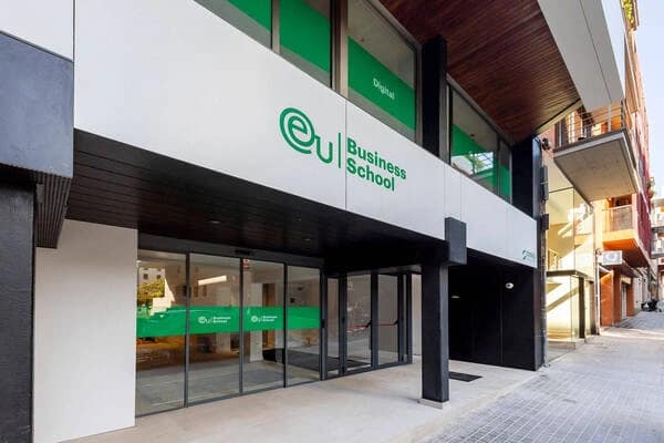المدرسة الأوروبية للأعمال (EU Business School)